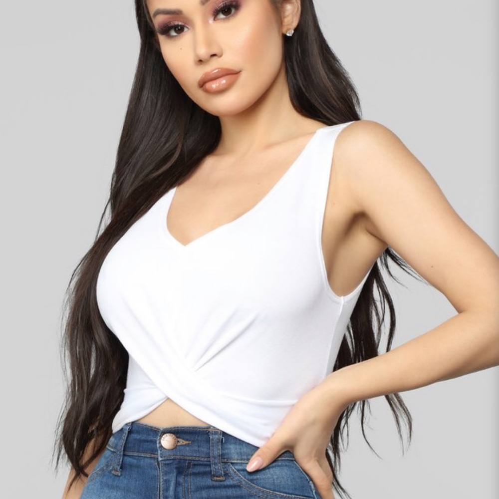 SHEENA KNOT TANK
